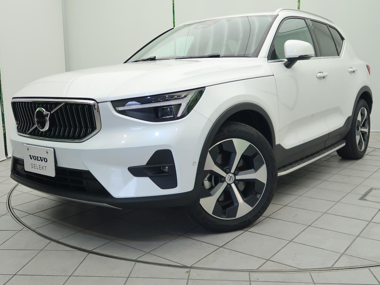 2025 Volvo XC40 Ultra B4 AWD