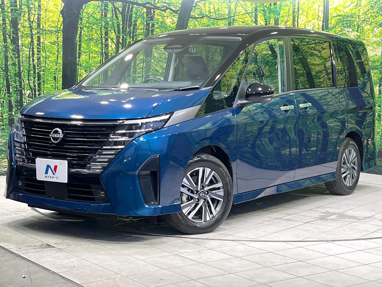 2024 Nissan Serena e-POWER e-POWER Luxion