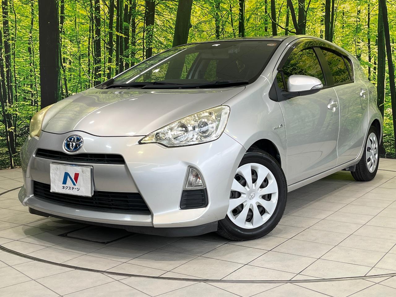 2013 Toyota Aqua G Black Soft Leather Selection