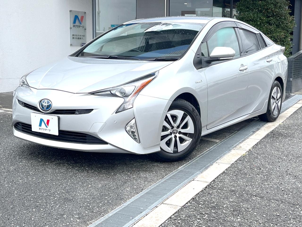 2016 Toyota Prius A
