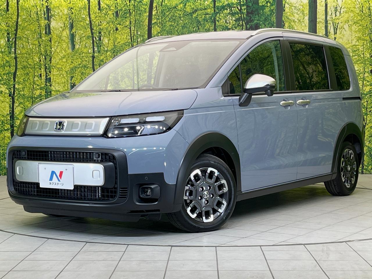 2025 Honda Freed Hybrid e:HEV Crosstar