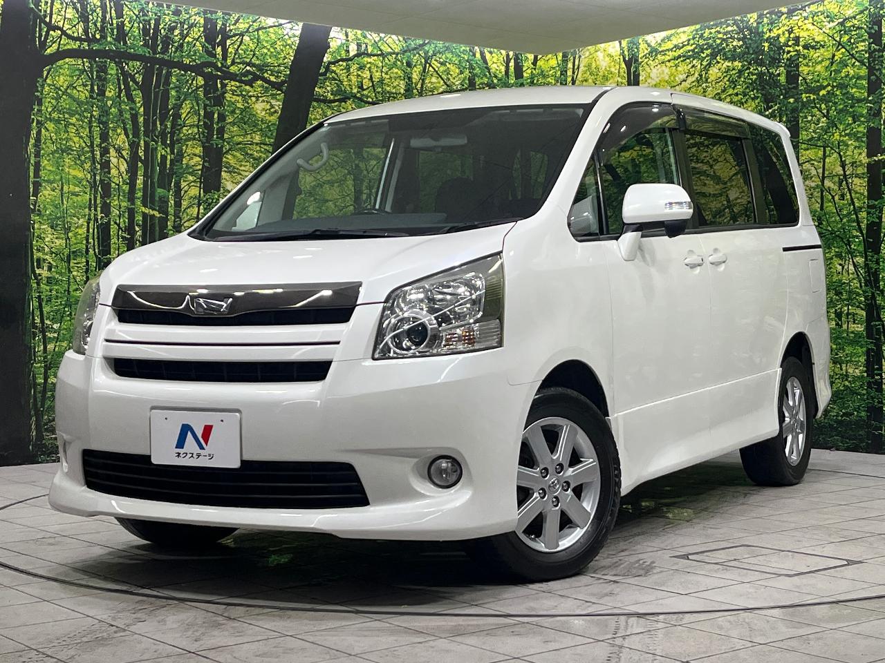 2009 Toyota Noah Si