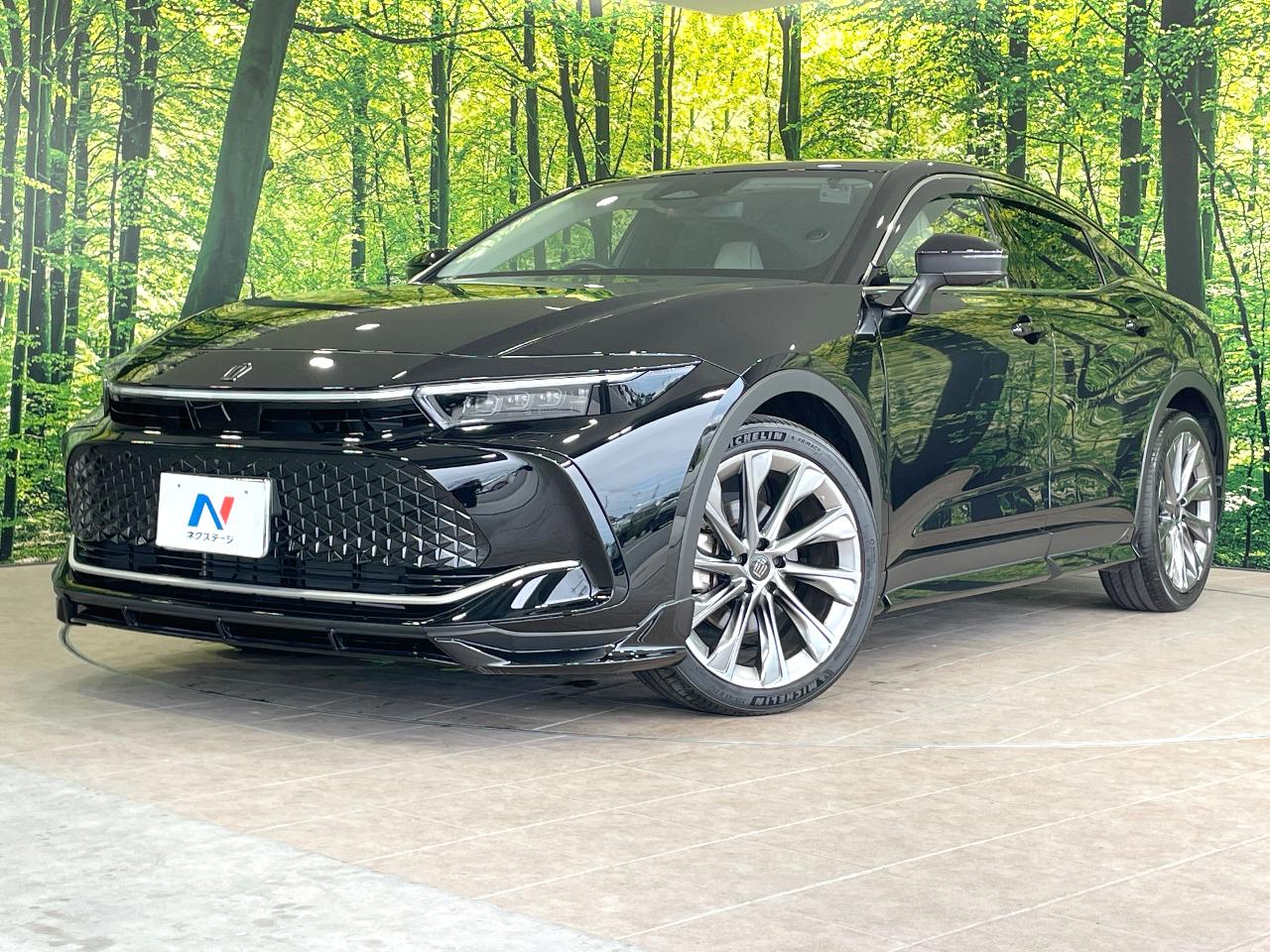 2023 Toyota Crown Crossover G Advanced Leather Package