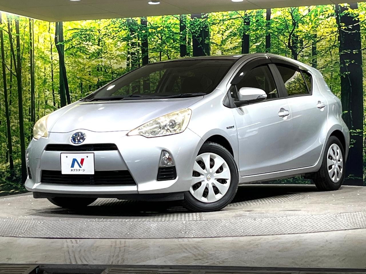 2012 Toyota Aqua S