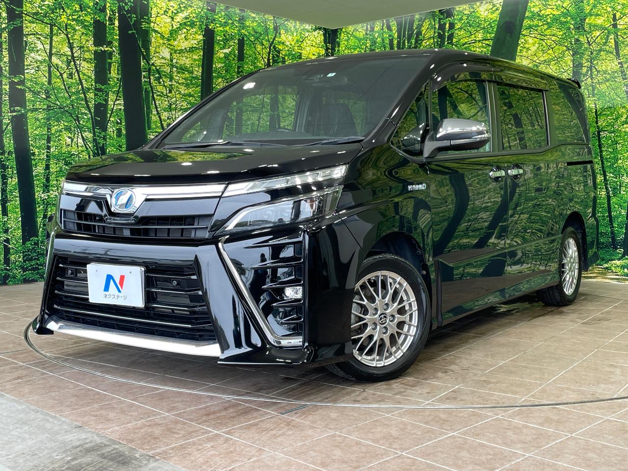 2020 Toyota Voxy Hybrid Hybrid ZS Kirameki II
