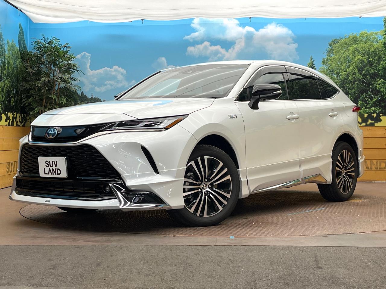 2023 Toyota Harrier PHEV Z