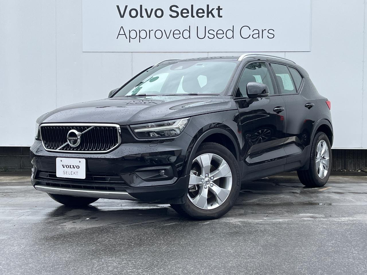 2021 Volvo XC40 B4 AWD Momentum
