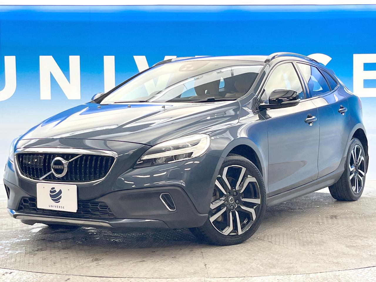2017 Volvo VOLVOV40CrossCountry Cross Country T5 AWD Summum