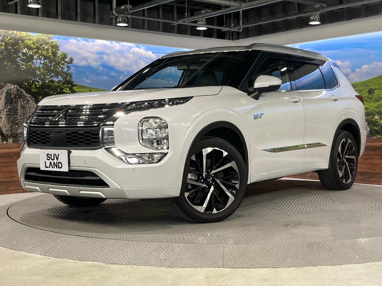 2022 Mitsubishi Outlander PHEV P