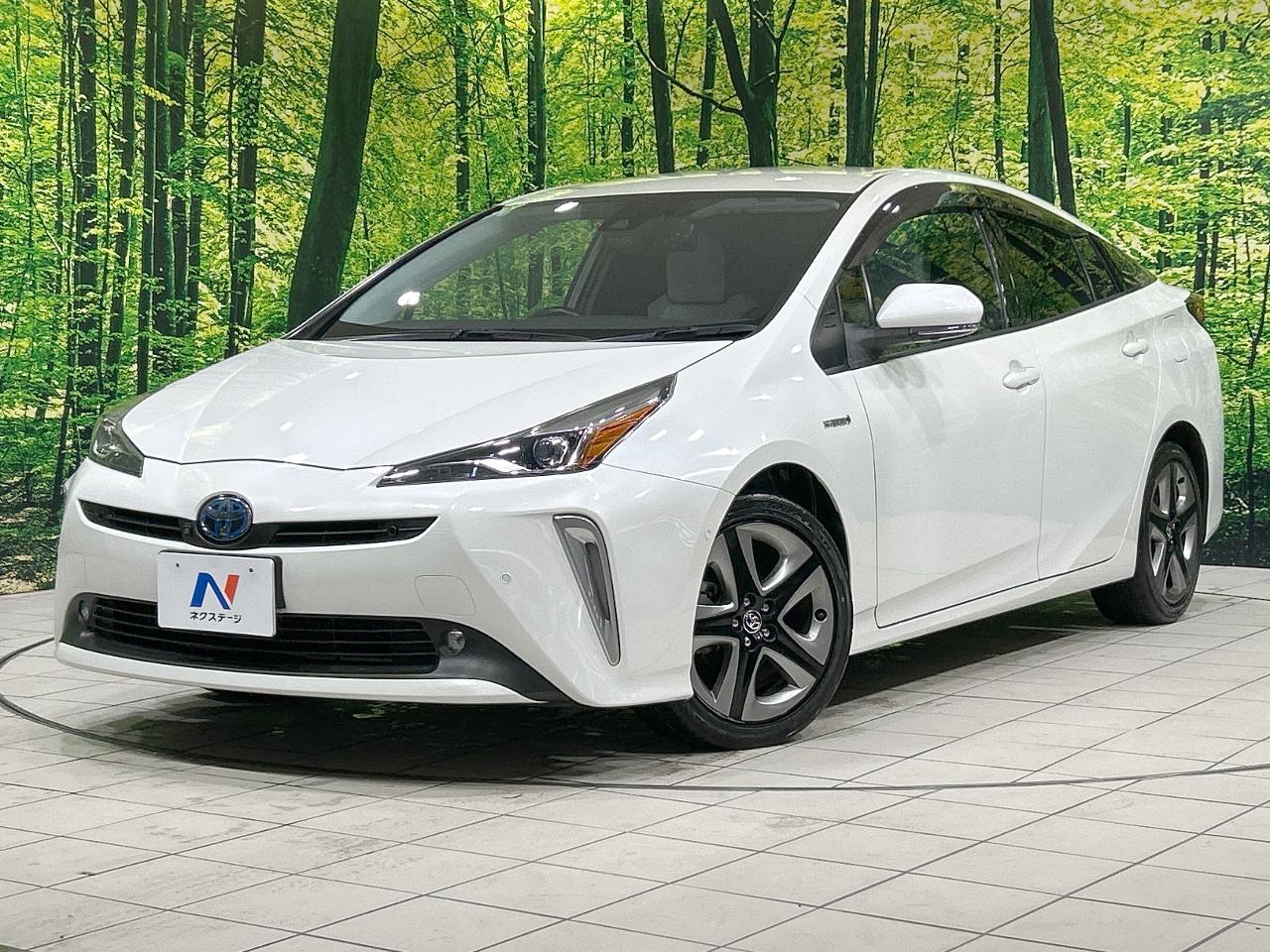 2019 Toyota Prius A Touring Selection
