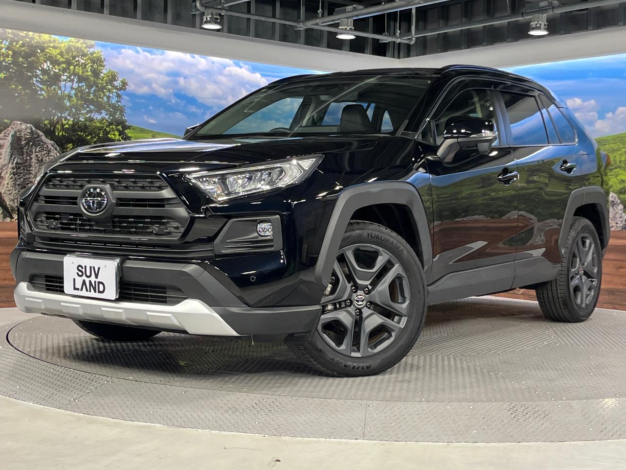 2025 Toyota RAV4 5D Adventure