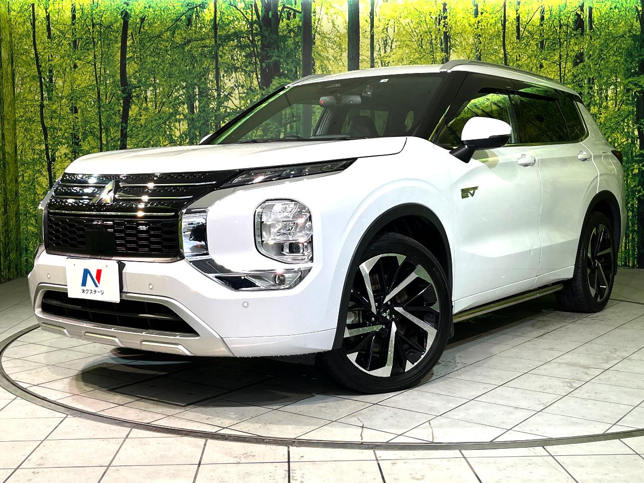 2022 Mitsubishi Outlander PHEV P