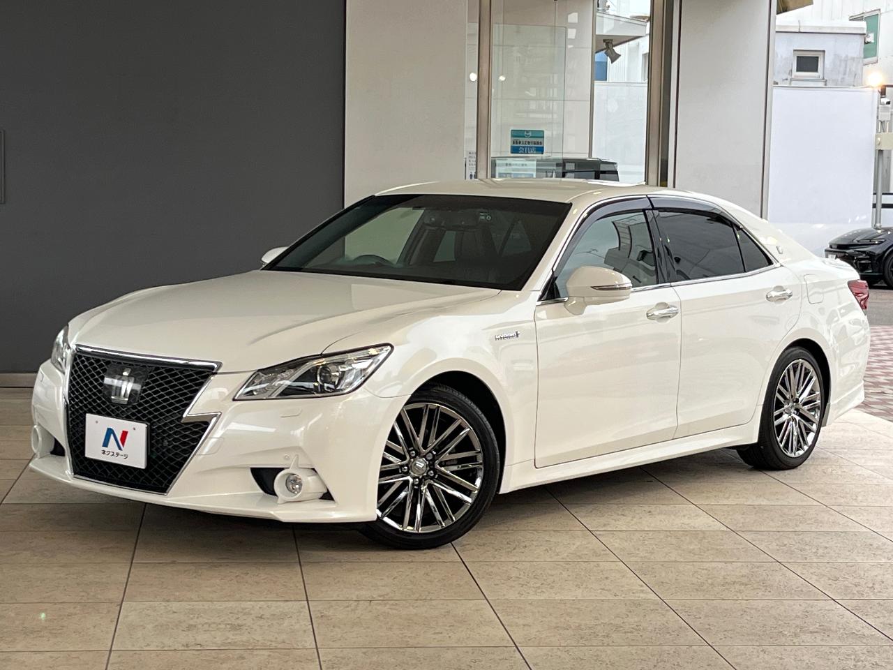 2013 Toyota Crown Hybrid Athlete G