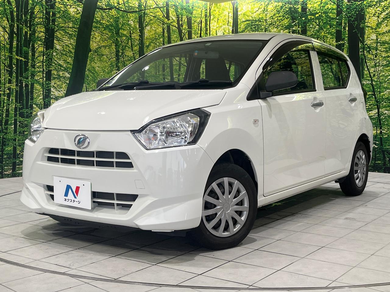 2017 Daihatsu Mira eS L