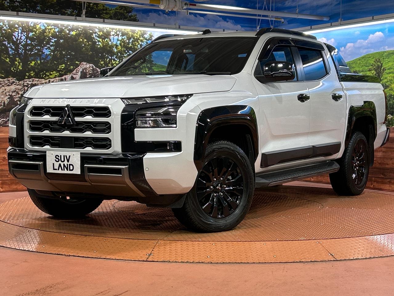 2024 Mitsubishi Triton GSR