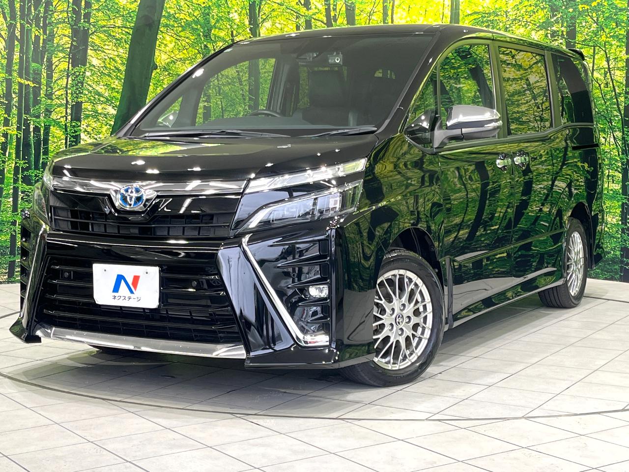 2021 Toyota Voxy Hybrid Hybrid ZS Kirameki III