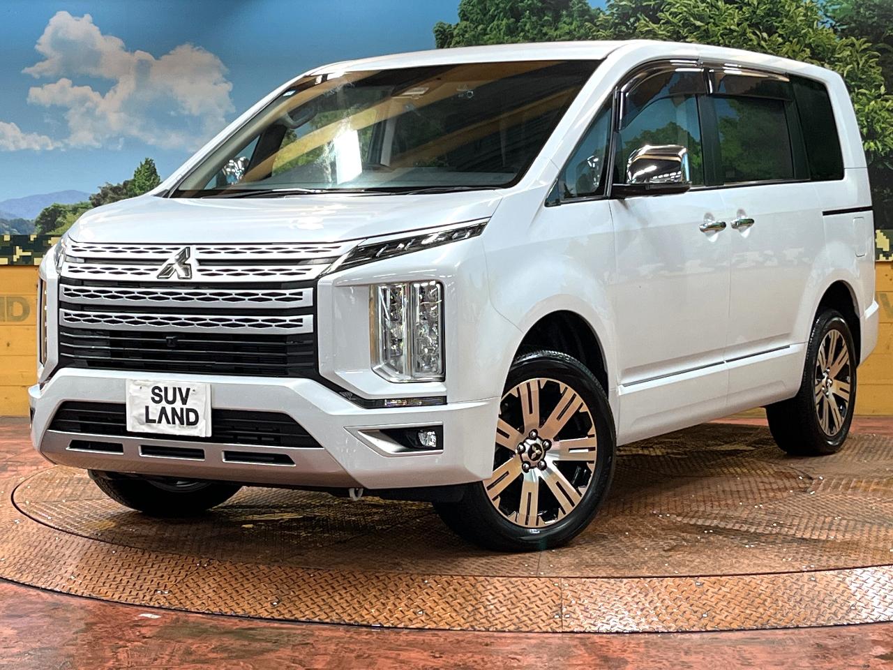 2024 Mitsubishi Delica D5 P