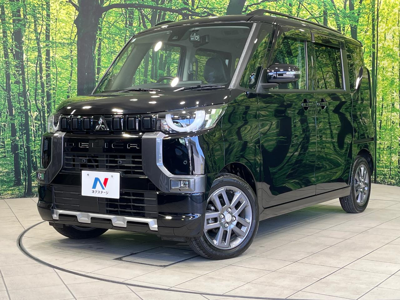 2024 Mitsubishi Delica Mini T Premium