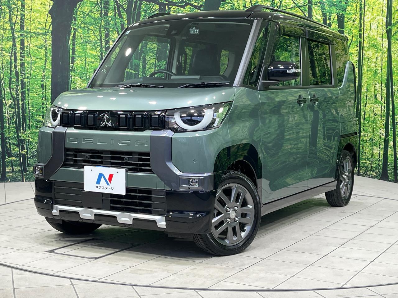 2024 Mitsubishi Delica Mini G Premium