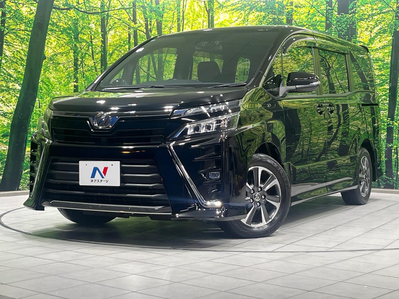 2018 Toyota Voxy ZS