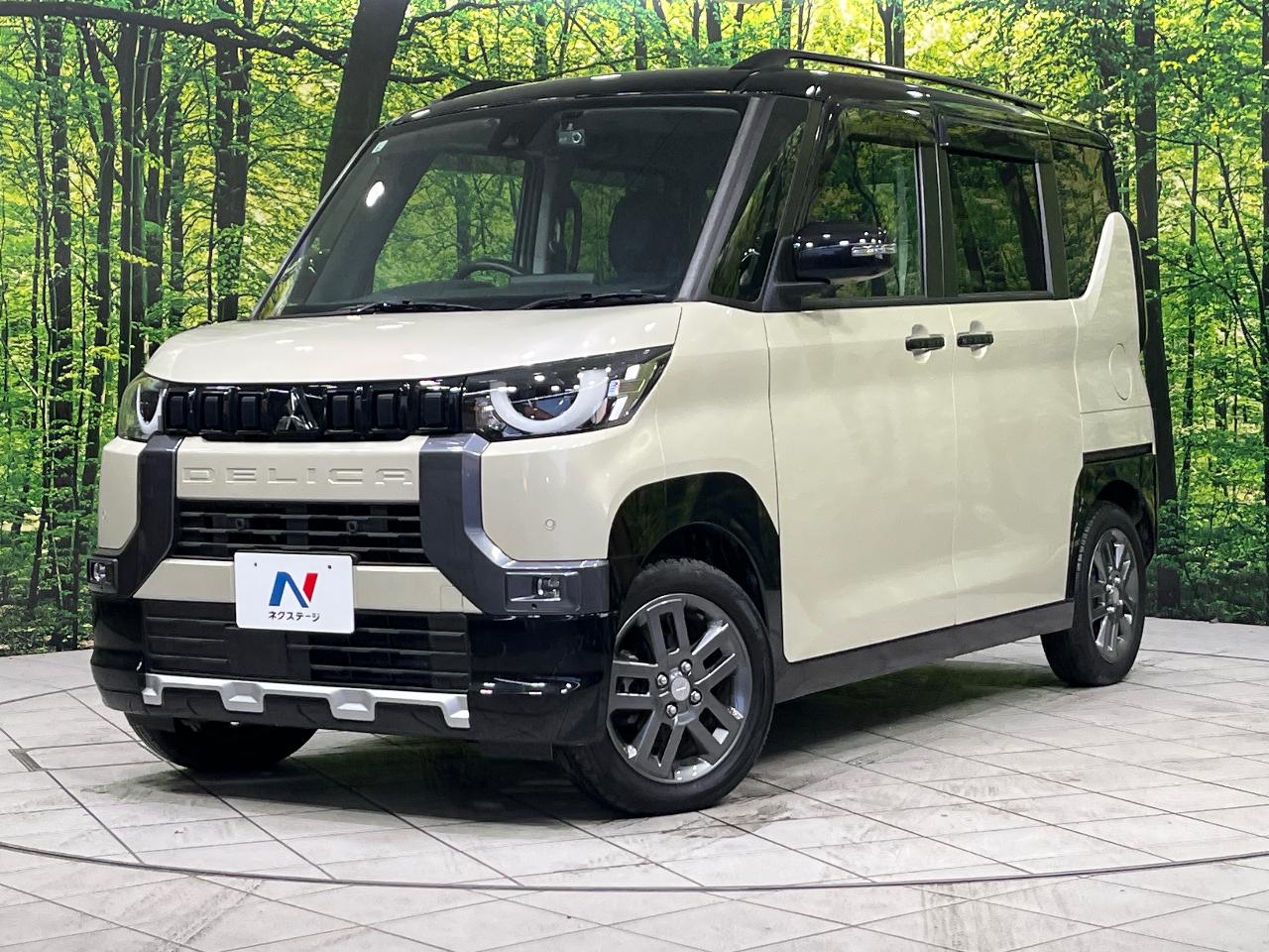 2024 Mitsubishi Delica Mini G Premium