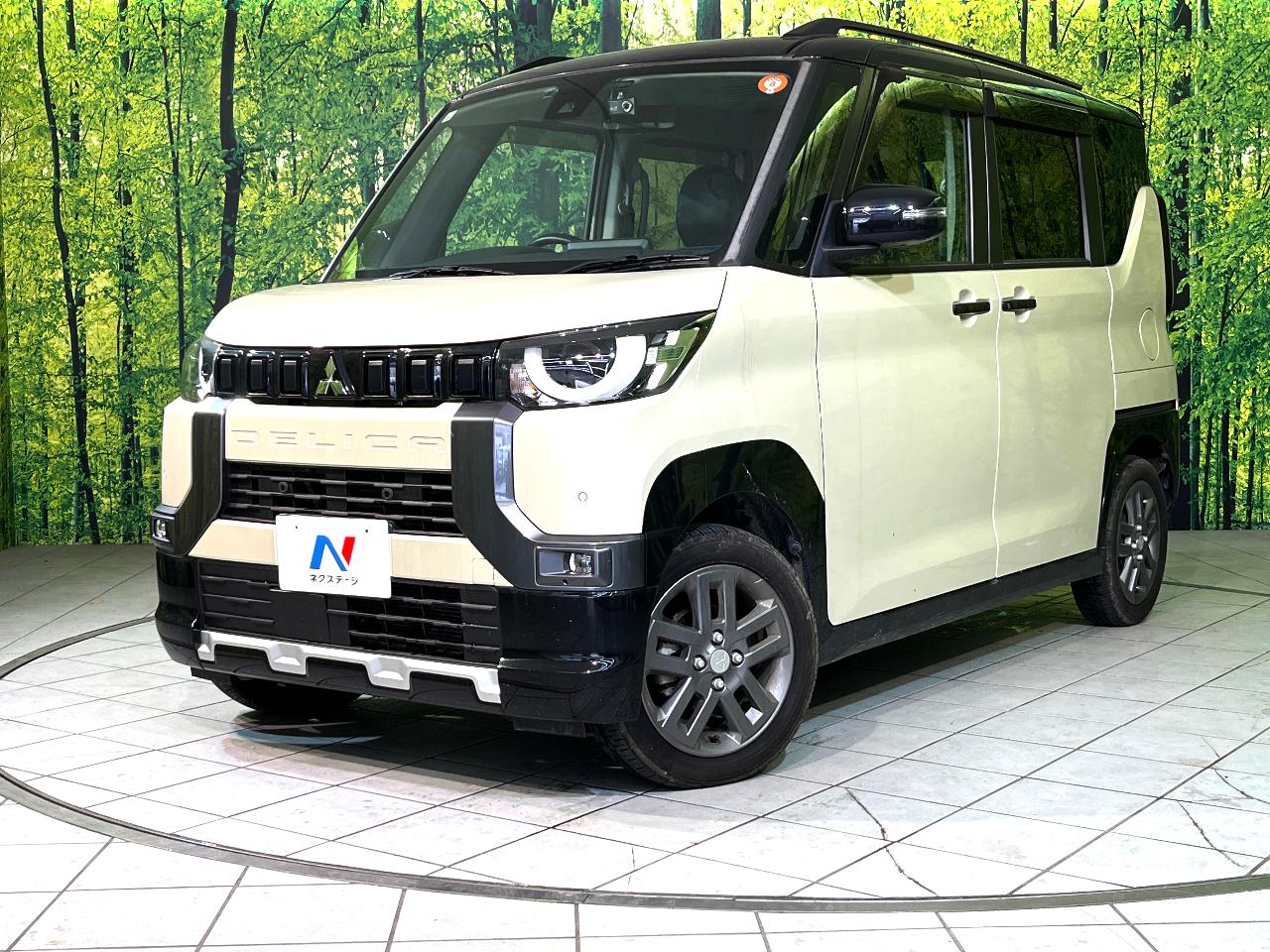 2024 Mitsubishi Delica Mini G Premium