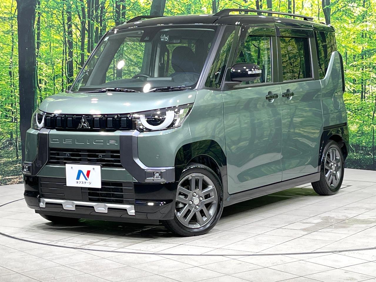 2024 Mitsubishi Delica Mini G Premium