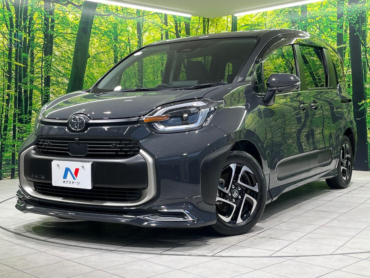 2023 Toyota Sienta Hybrid Hybrid Z