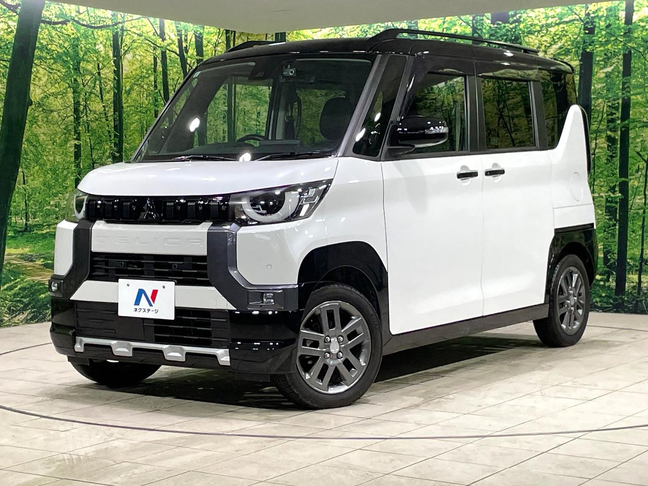 2024 Mitsubishi Delica Mini G Premium