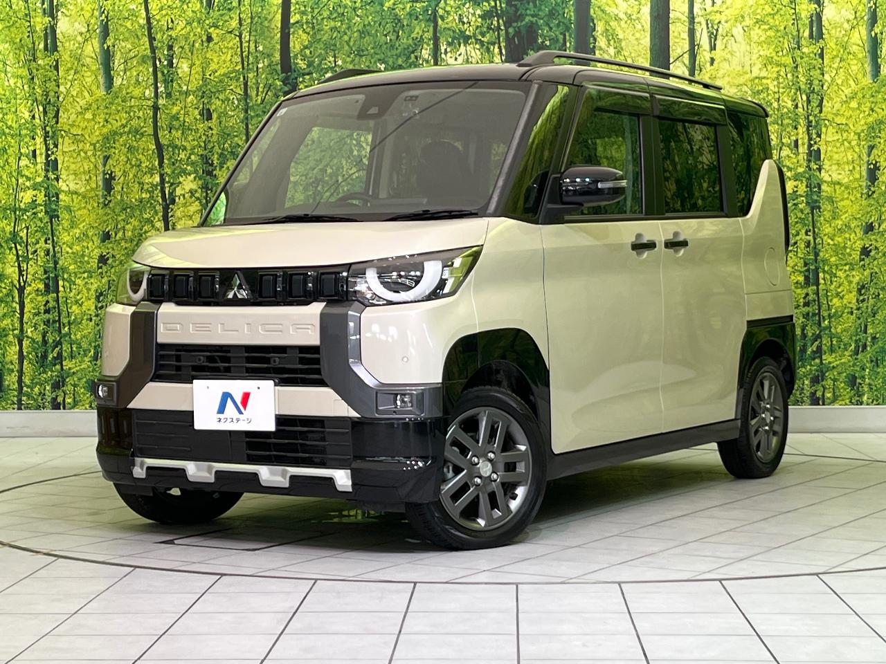 2024 Mitsubishi Delica Mini T Premium