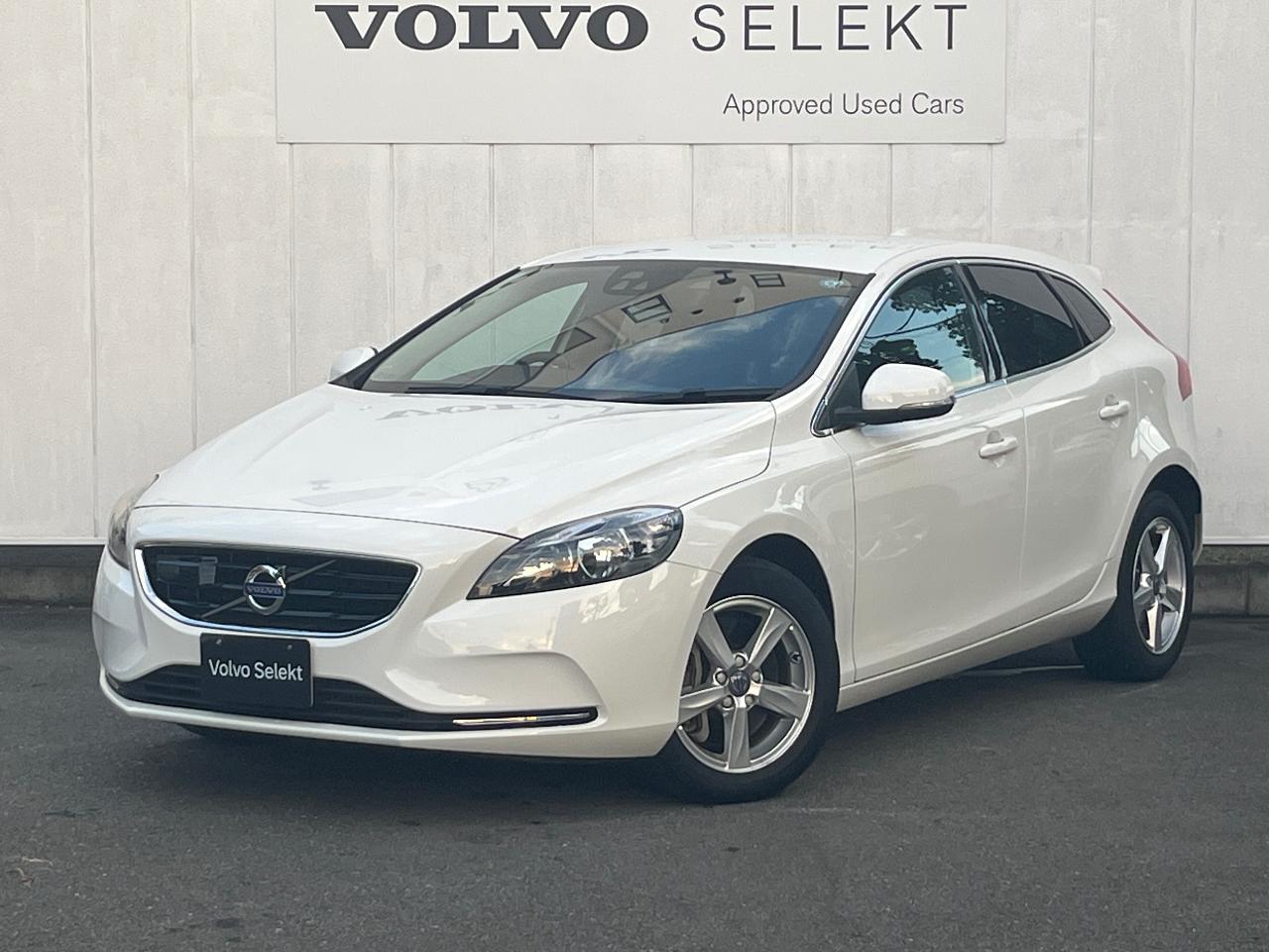 2016 Volvo V40 D4