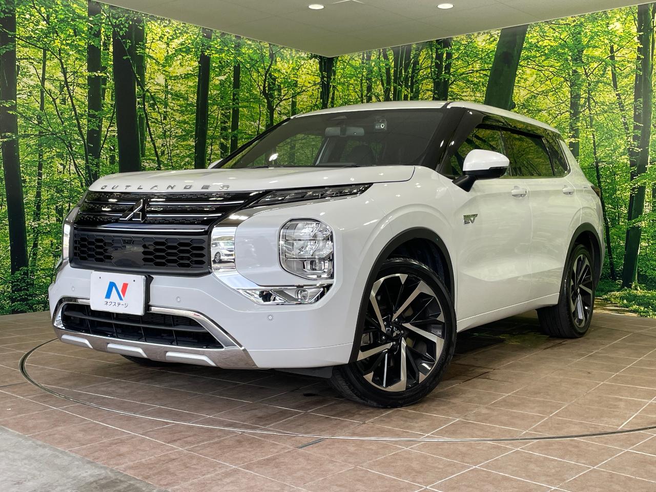 2023 Mitsubishi Outlander PHEV P