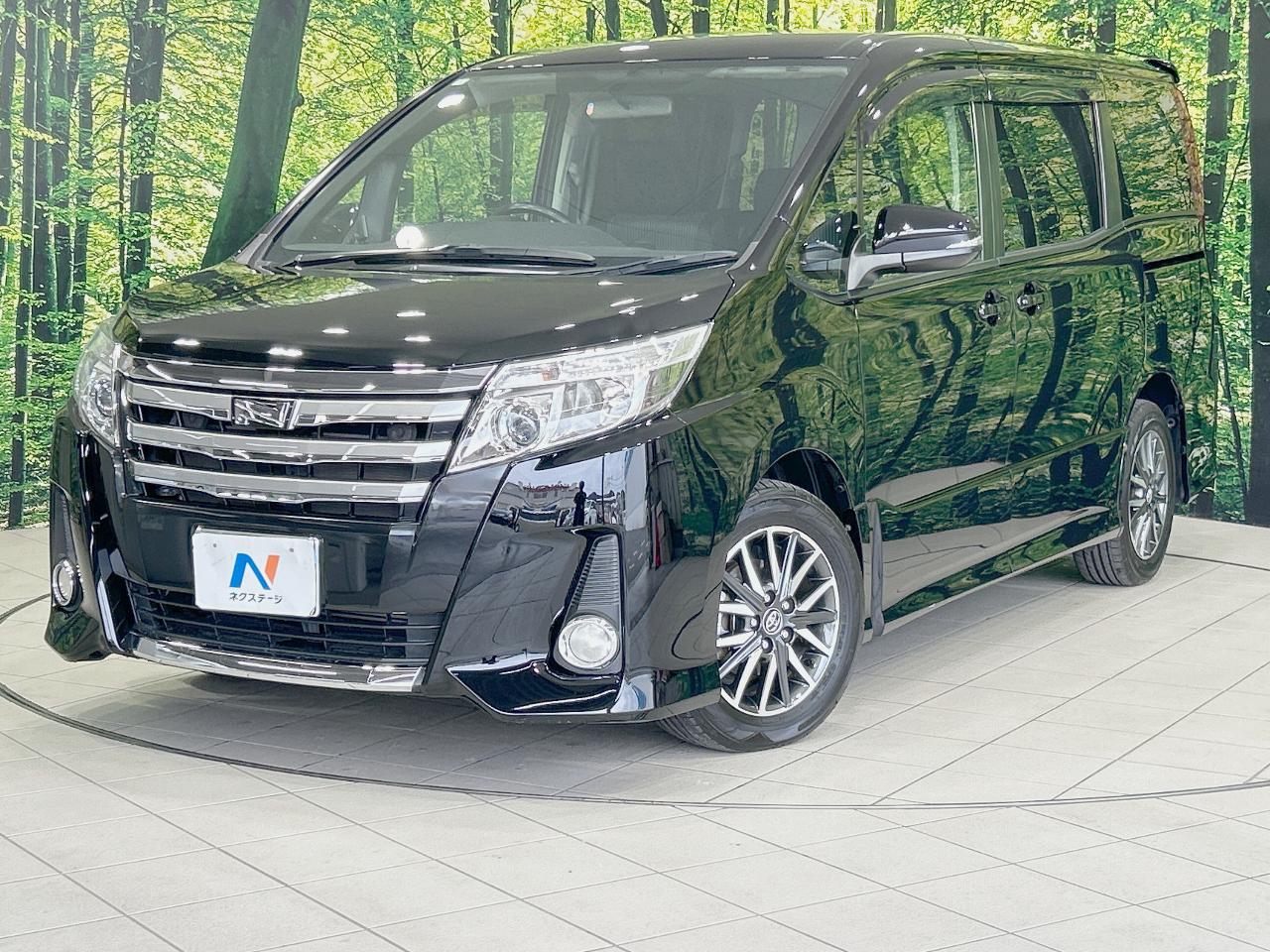 2014 Toyota Noah Si