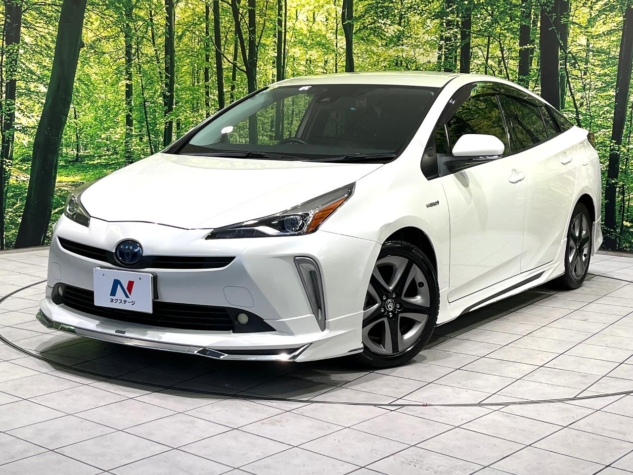 2019 Toyota Prius S Touring Selection
