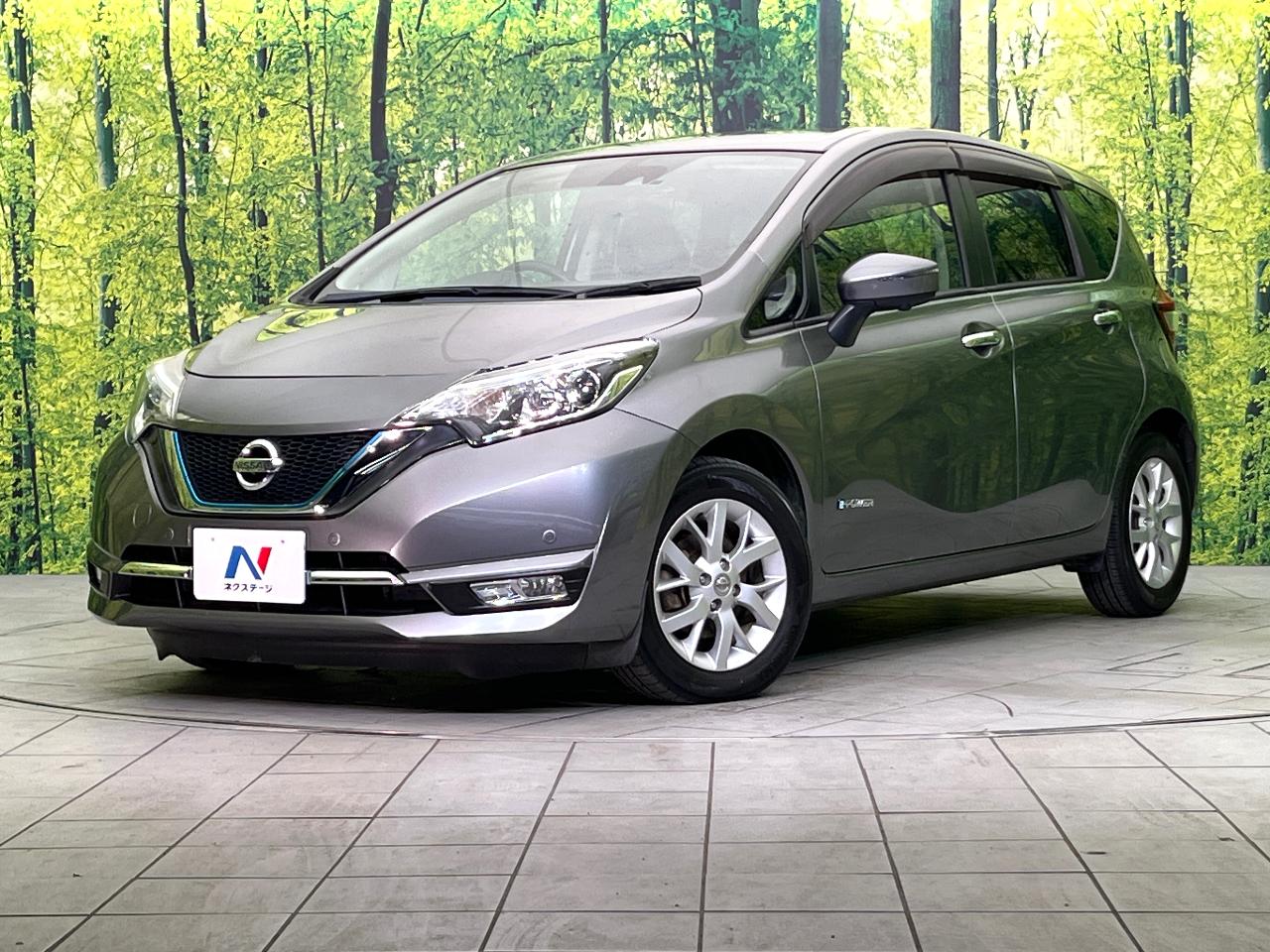 2017 Nissan Note e-POWER e-POWER Medalist