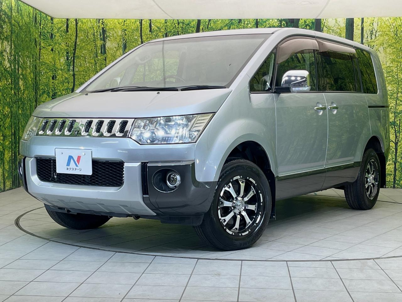 2012 Mitsubishi Delica D5 Chamonix