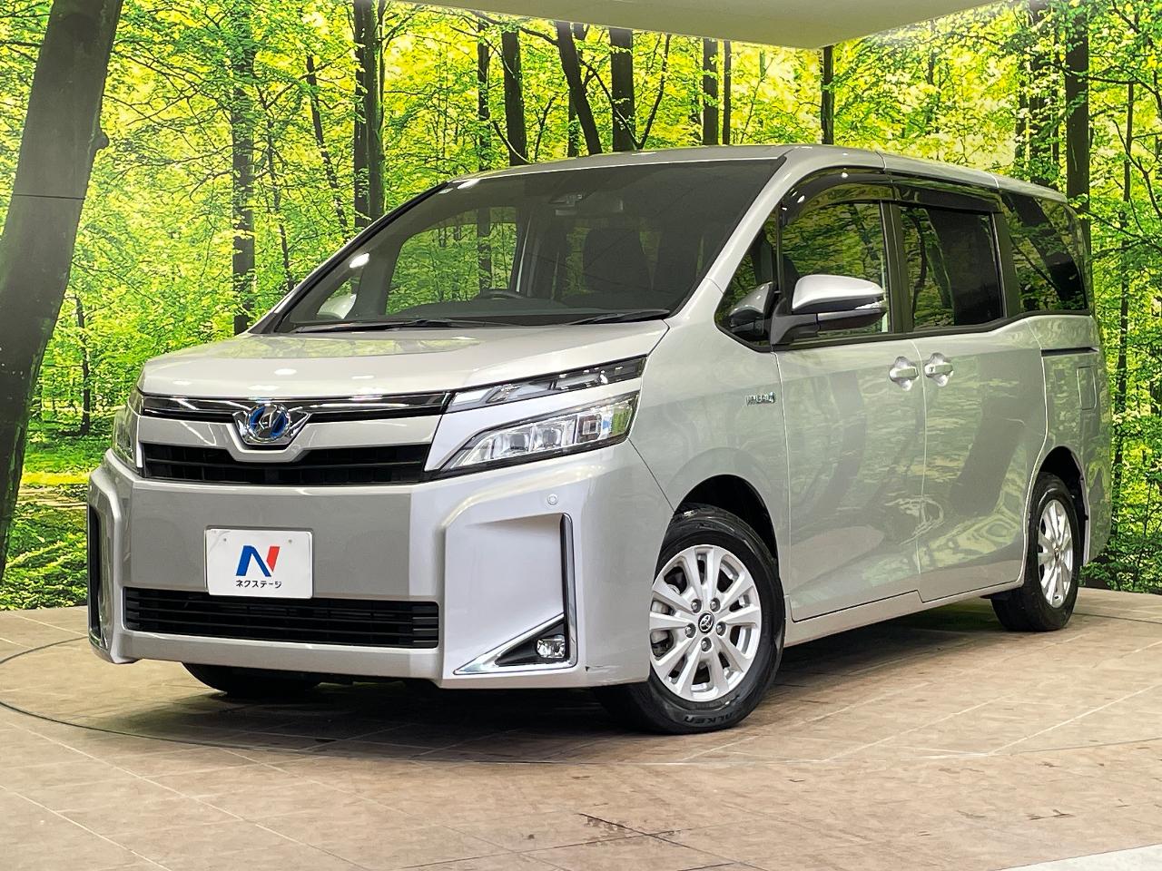 2018 Toyota Voxy Hybrid Hybrid V