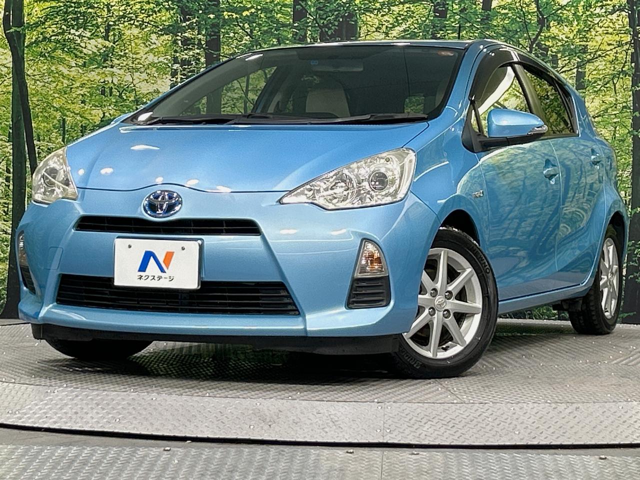 2012 Toyota Aqua S