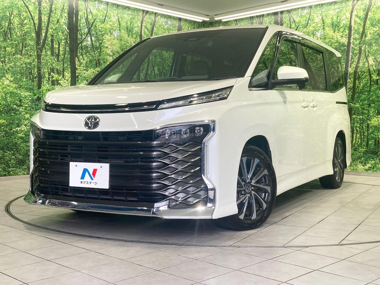 2022 Toyota Voxy S-Z