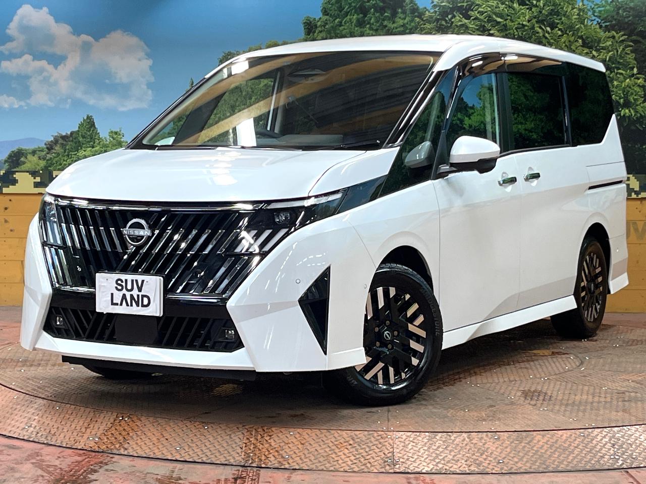 2026 Nissan Serena e-POWER e-POWER Luxion