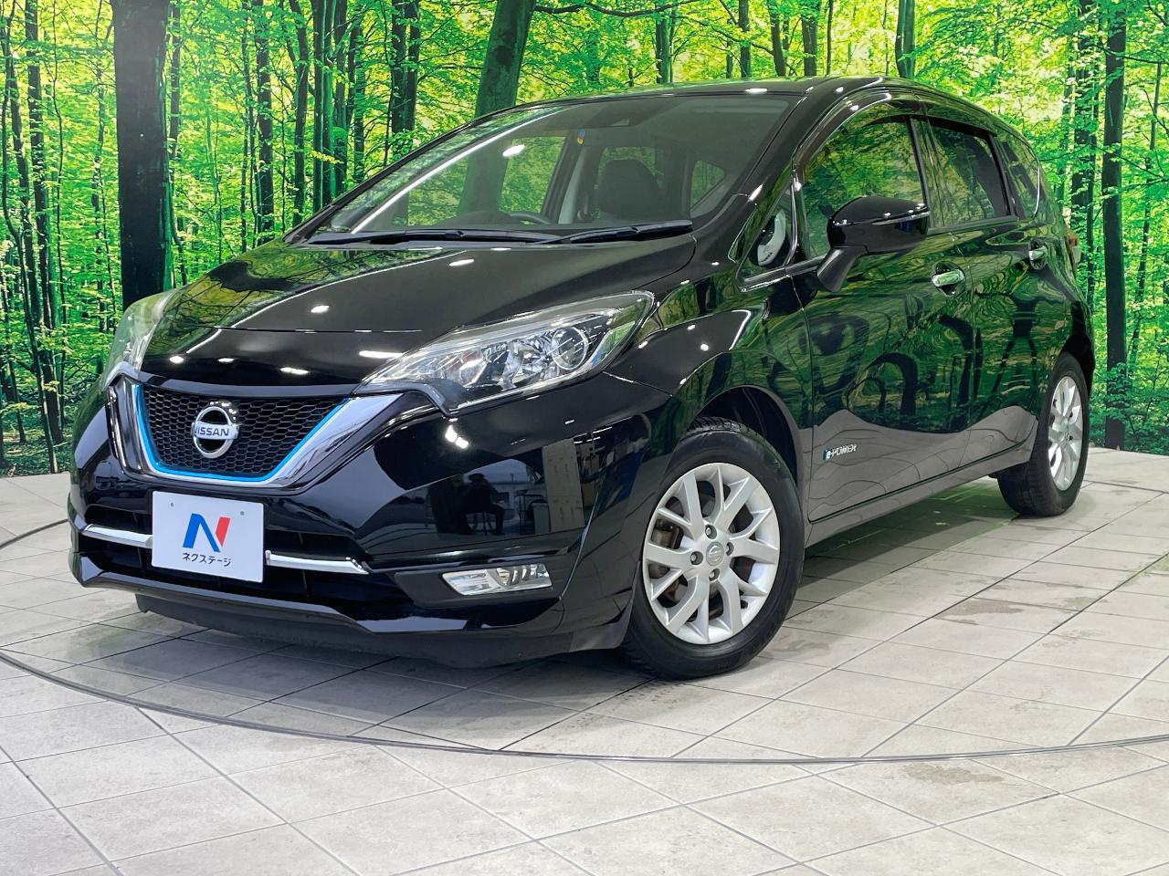 2017 Nissan Note e-POWER e-POWER Medalist