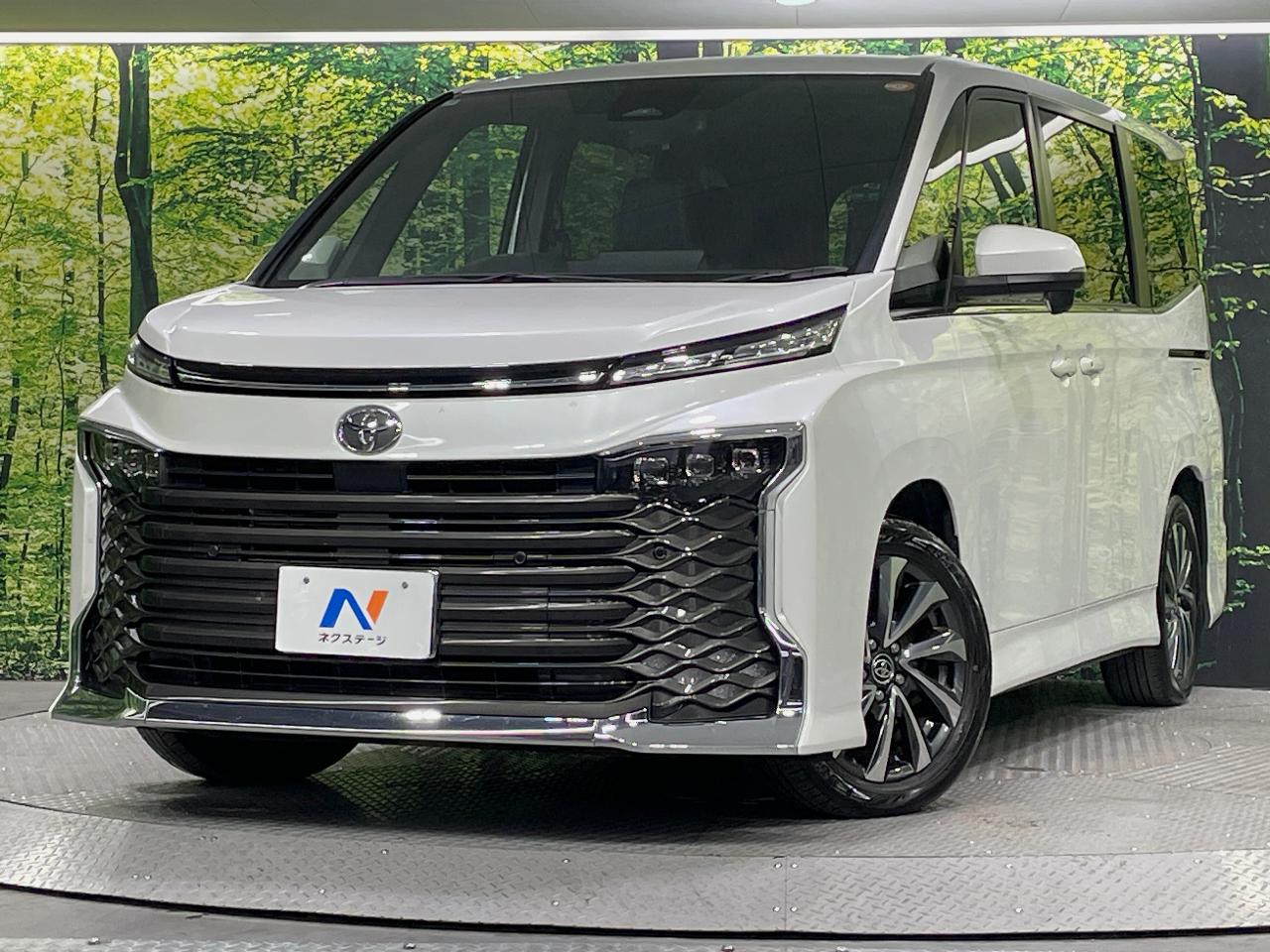 2025 Toyota ヴォクシー Hybrid S-Z