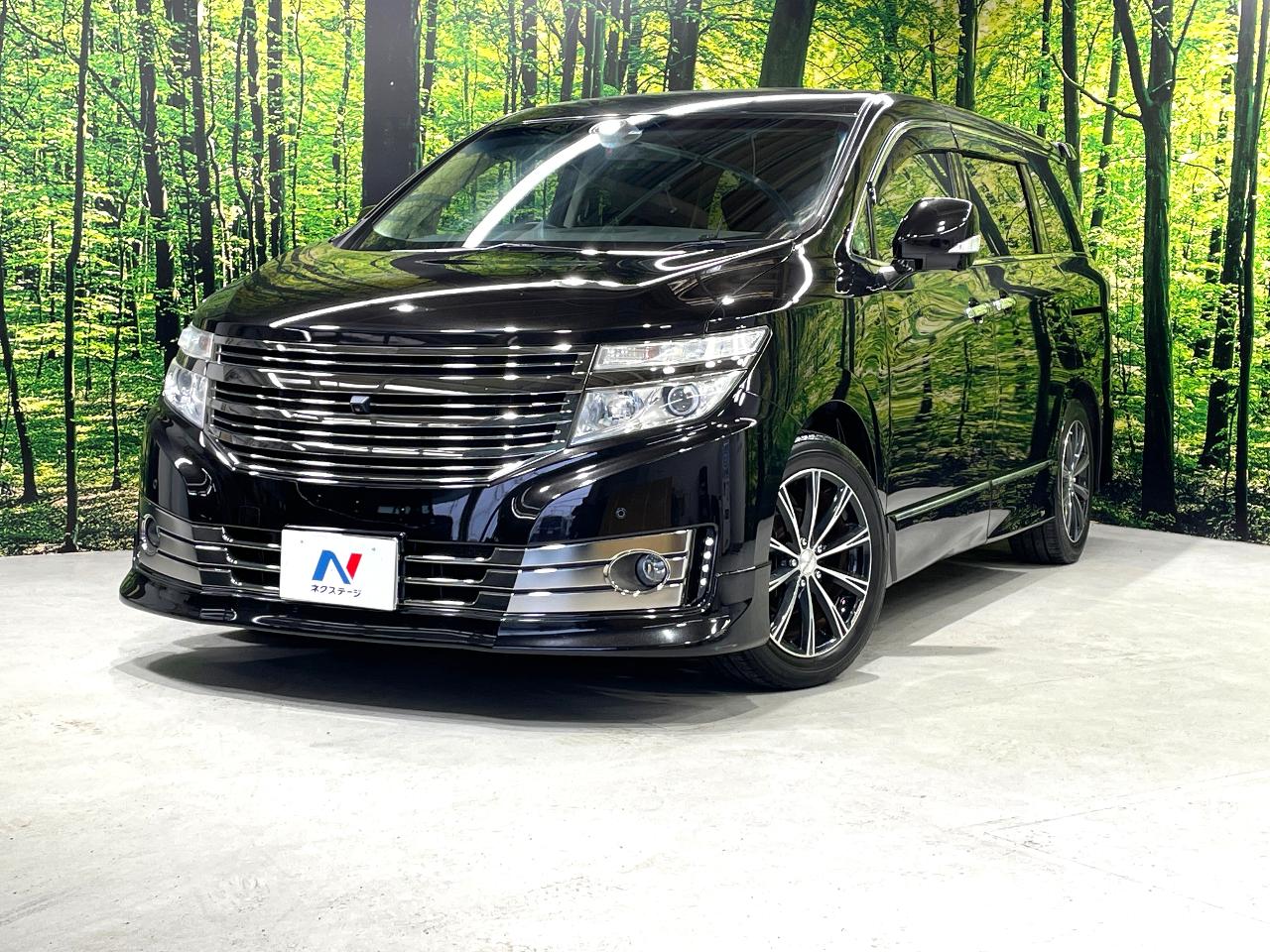 2013 Nissan Elgrand Rider Black Line Black Leather Seats Power Seats