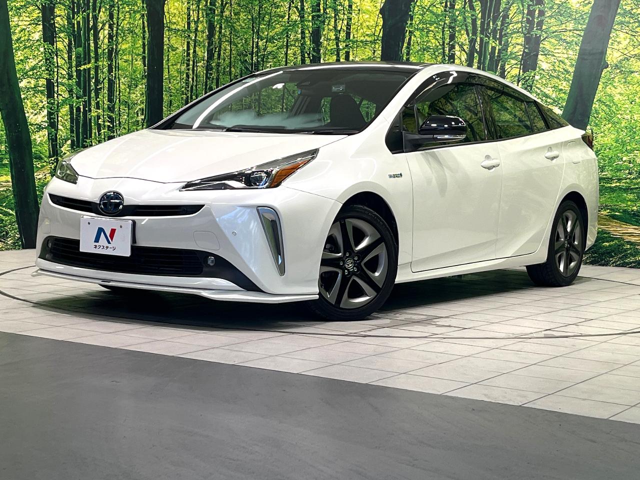 2019 Toyota Prius S Touring Selection