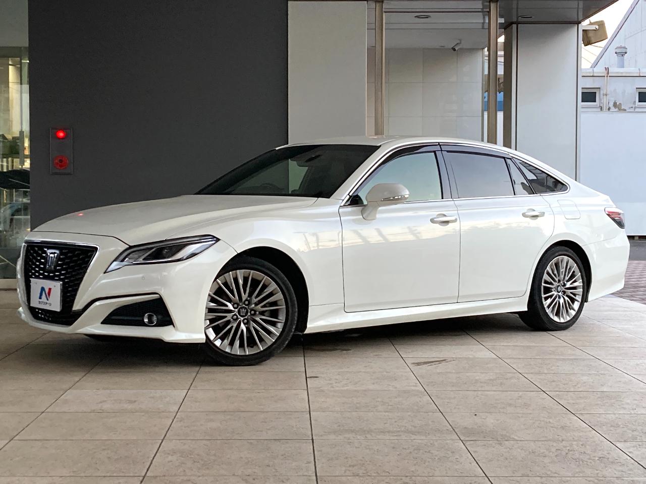 2020 Toyota Crown Hybrid S Elegance Style II