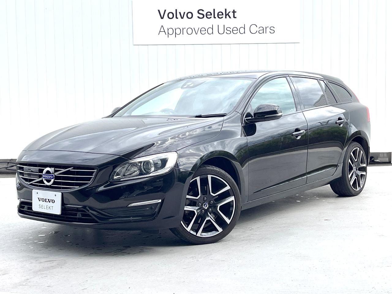 2017 Volvo V60 D4 Dynamic Edition