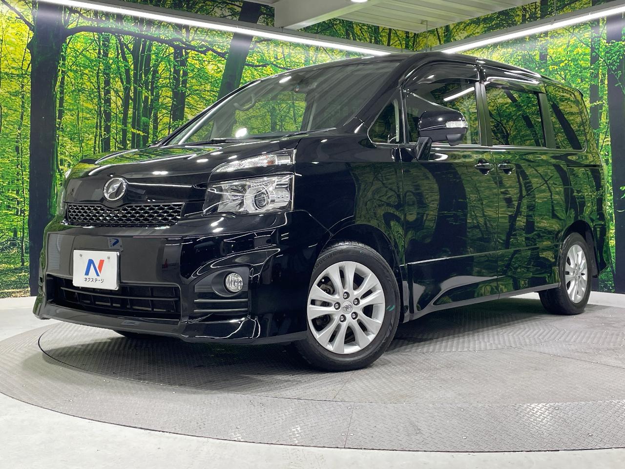 2012 Toyota Voxy ZS