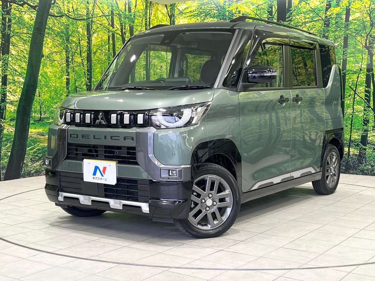 2023 Mitsubishi Delica Mini T Premium