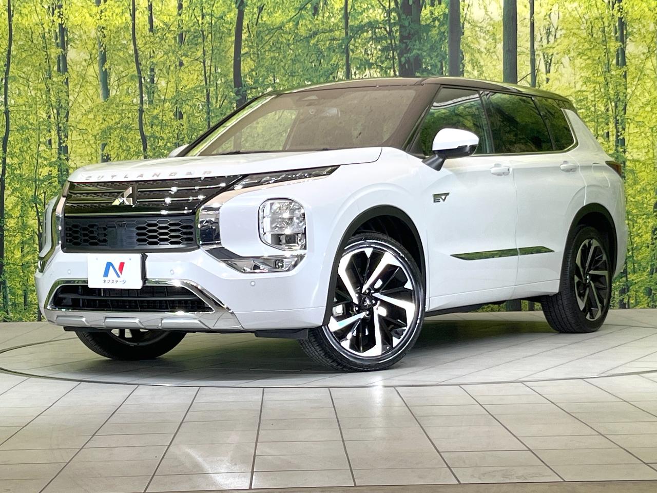 2022 Mitsubishi Outlander PHEV P