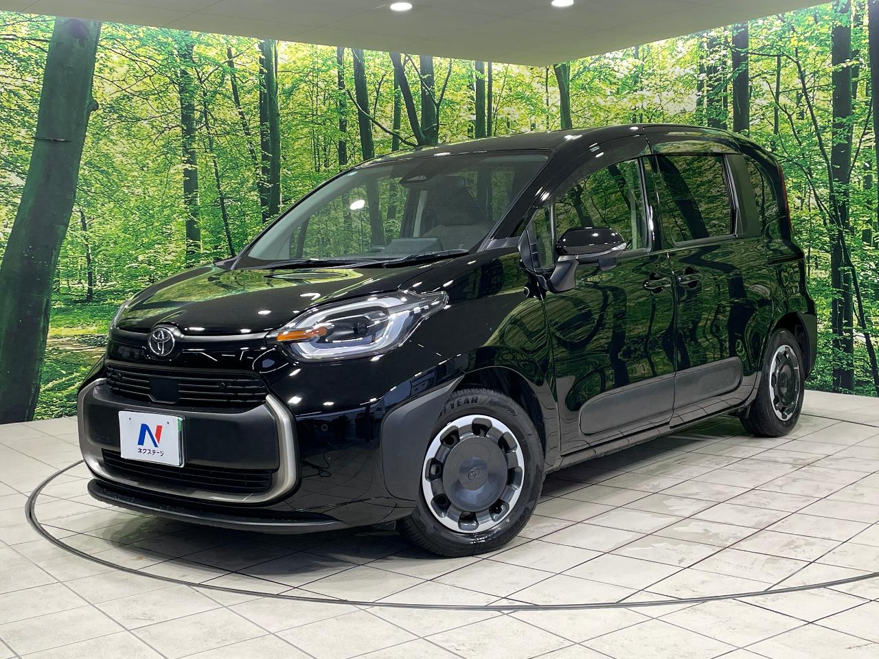 2023 Toyota Sienta Hybrid Hybrid Z